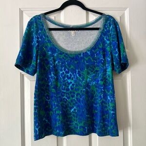 vintage St. John Sport Blue and green print t-shirt with scoop neck. Size medium